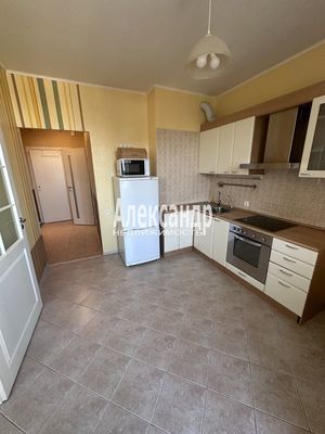 Продам однокомнатную (1-комн.) квартиру, Энгельса пр-кт, 132к1, Санкт-Петербург г