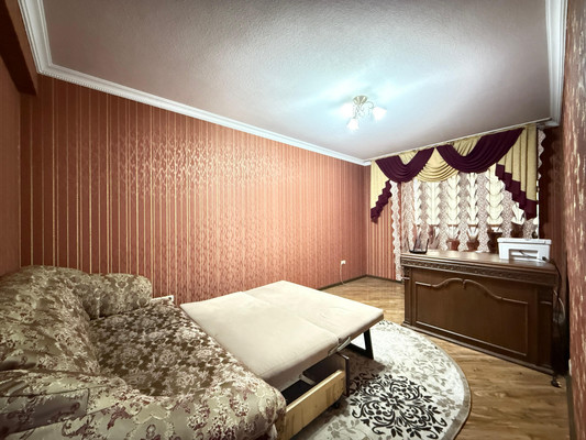 Продам многокомнатную квартиру, Кирова ул, 1ка, Нальчик г