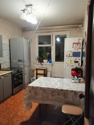 Продам трехкомнатную (3-комн.) квартиру, Чечёрский проезд, 84, Москва г
