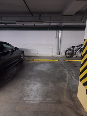 Сдам машиноместо 10 м2, Хошимина ул, 16, Санкт-Петербург г