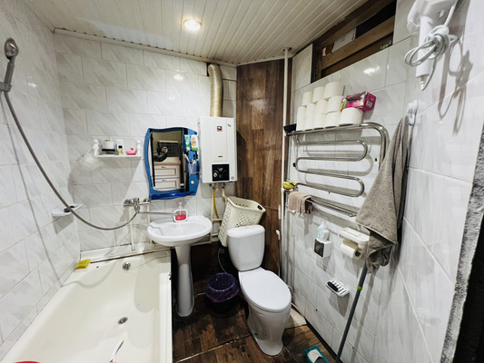 Продам однокомнатную (1-комн.) квартиру, Фрунзе ул, 9, Баксан г