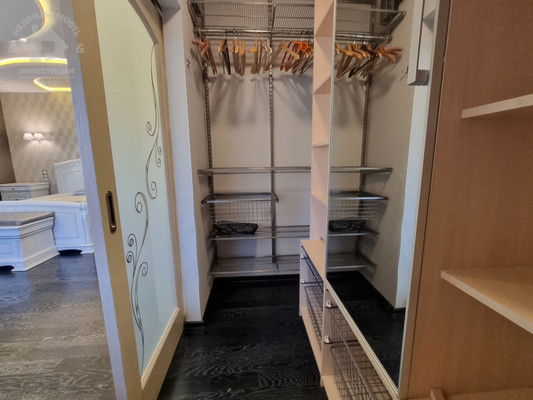 Сдам трехкомнатную (3-комн.) квартиру, Кирова (Центр р-н) ул, 8а, Петрозаводск г