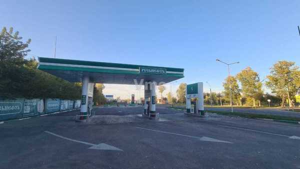 Продам коммерческое помещение 600 м2, Комсомольская ул, 12Б, Верхний Любаж с