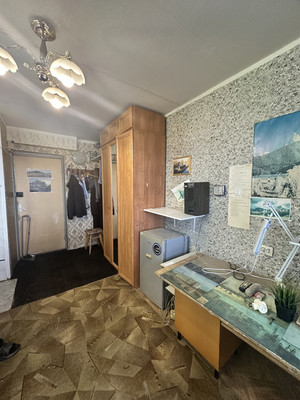 Сдам 2-комн. в 5-комн. квартире, Машиностроителей ул, 3, Колпино г
