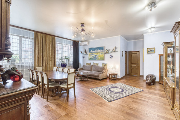 Продам трехкомнатную (3-комн.) квартиру, Центральная ул, 27, Первомайское п