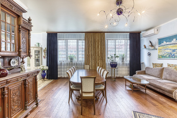 Продам трехкомнатную (3-комн.) квартиру, Центральная ул, 27, Первомайское п