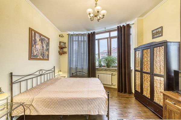 Продам трехкомнатную (3-комн.) квартиру, Центральная ул, 27, Первомайское п