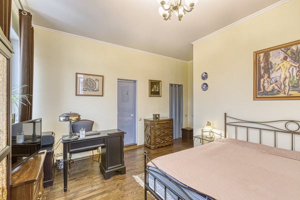 Продам трехкомнатную (3-комн.) квартиру, Центральная ул, 27, Первомайское п