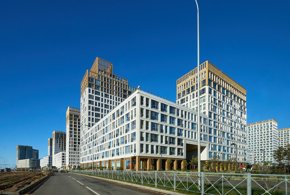 Продам трехкомнатную (3-комн.) квартиру, Челюскина ул, 4, Санкт-Петербург г