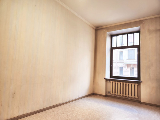 Продам трехкомнатную (3-комн.) квартиру, Большой П.С. пр-кт, 106, Санкт-Петербург г