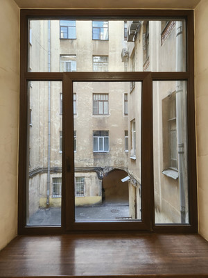 Продам трехкомнатную (3-комн.) квартиру, Большой П.С. пр-кт, 106, Санкт-Петербург г