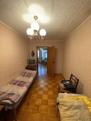 Продам трехкомнатную (3-комн.) квартиру, Братьев Радченко ул, 23, Колпино г