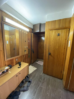 Продам трехкомнатную (3-комн.) квартиру, Братьев Радченко ул, 23, Колпино г