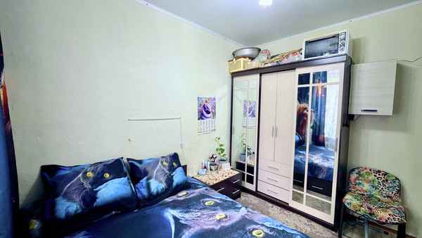 Продам двухкомнатную (2-комн.) квартиру, Парковая ул, 24, Астрахань г