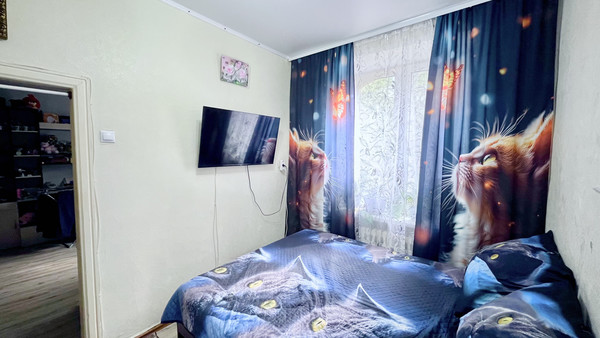 Продам двухкомнатную (2-комн.) квартиру, Парковая ул, 24, Астрахань г