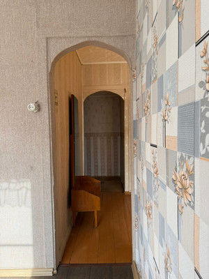 Продам однокомнатную (1-комн.) квартиру, Радистов ул, 2, Великий Новгород г