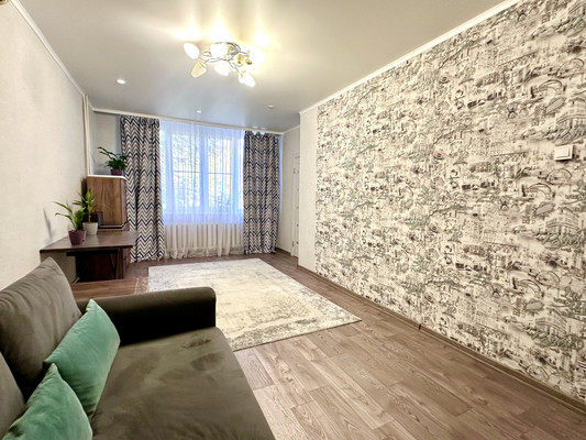 Продам однокомнатную (1-комн.) квартиру, Адмирала Нахимова ул, 46к1, Астрахань г