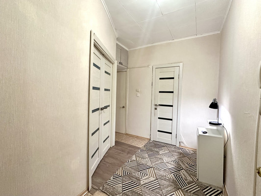 Продам однокомнатную (1-комн.) квартиру, Адмирала Нахимова ул, 46к1, Астрахань г