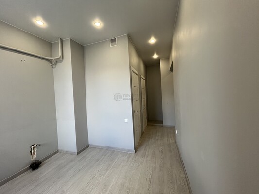 Продам двухкомнатную (2-комн.) квартиру, Победы пл, 1кБ, Москва г