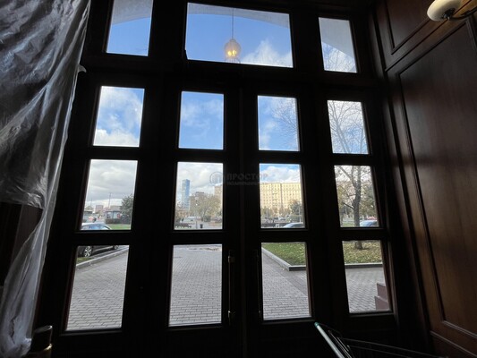 Продам двухкомнатную (2-комн.) квартиру, Победы пл, 1кБ, Москва г