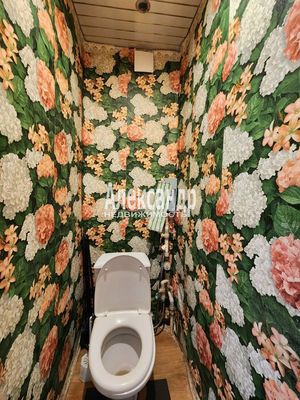 Продам трехкомнатную (3-комн.) квартиру, Мира ул, 10, Кириши г