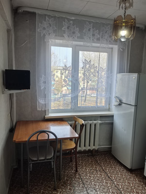 Продам двухкомнатную (2-комн.) квартиру, Забойщика ул, 55, Черемхово г