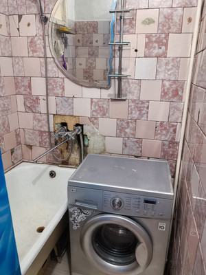 Продам двухкомнатную (2-комн.) квартиру, Забойщика ул, 55, Черемхово г