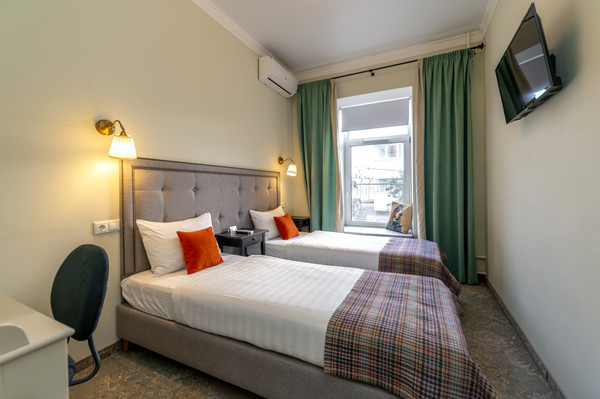 Продам гостиницу 408,1 м2, Новая Басманная ул, 35, Москва г