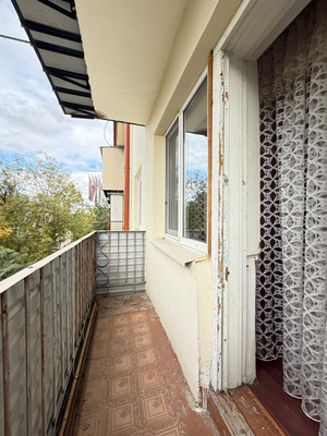 Продам трехкомнатную (3-комн.) квартиру, Ашурова ул, 36, Нальчик г