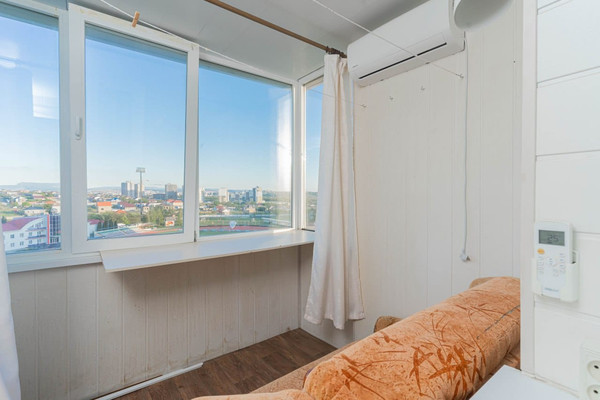 Продам двухкомнатную (2-комн.) квартиру, Спортивная ул, 12, Аграрное пгт