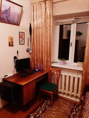 Продам трехкомнатную (3-комн.) квартиру, Киевская ул, 146, Симферополь г