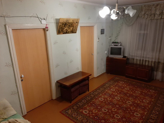 Продам трехкомнатную (3-комн.) квартиру, Киевская ул, 146, Симферополь г