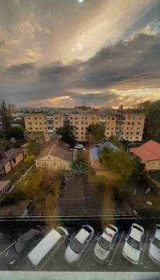 Продам однокомнатную (1-комн.) квартиру, Лизы Чайкиной ул, 13к166, Симферополь г