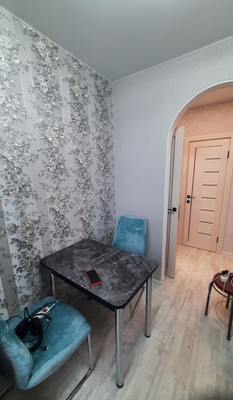 Продам однокомнатную (1-комн.) квартиру, Шполянской ул, 12ка, Симферополь г