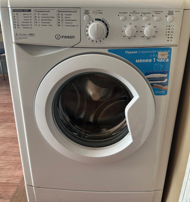 Сдам комнату в 6-комн. квартире, 9-я В.О. линия, 22, Санкт-Петербург г