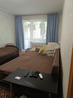 Продам однокомнатную (1-комн.) квартиру, Героев Сталинграда ул, 5, Симферополь г