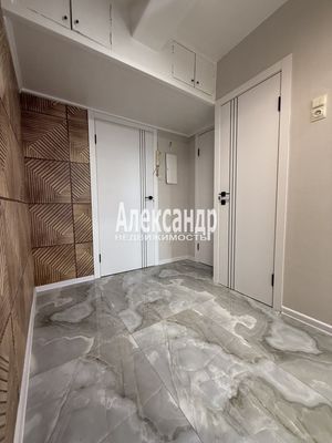 Продам однокомнатную (1-комн.) квартиру, Луначарского пр-кт, 70к1, Санкт-Петербург г