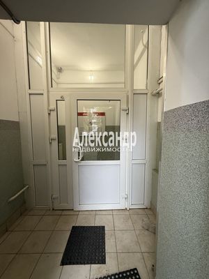 Продам однокомнатную (1-комн.) квартиру, Луначарского пр-кт, 70к1, Санкт-Петербург г