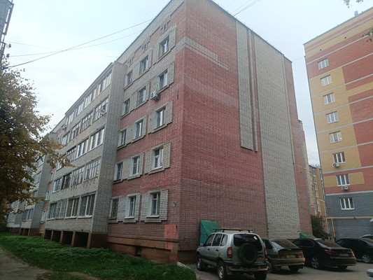 Продам трехкомнатную (3-комн.) квартиру, Первомайская ул, 79, Йошкар-Ола г