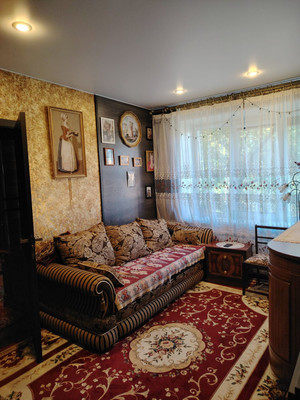 Продам двухкомнатную (2-комн.) квартиру, Сапёрная ул, 10а, Пушкин г