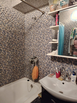 Продам двухкомнатную (2-комн.) квартиру, Сапёрная ул, 10а, Пушкин г