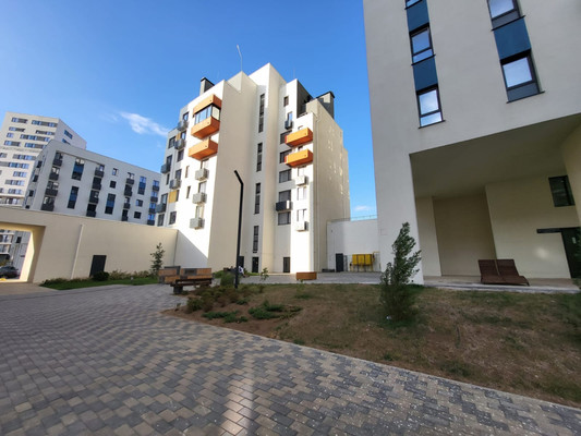 Продам однокомнатную (1-комн.) квартиру, Александра Суворова пр-кт, 97, Симферополь г