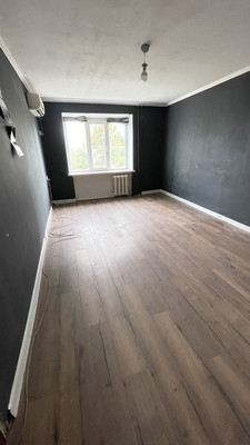 Продам однокомнатную (1-комн.) квартиру, Садовая ул, 5/1, Краснодар г
