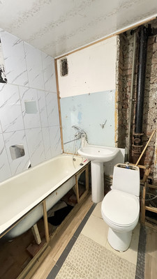 Продам однокомнатную (1-комн.) квартиру, Садовая ул, 5/1, Краснодар г