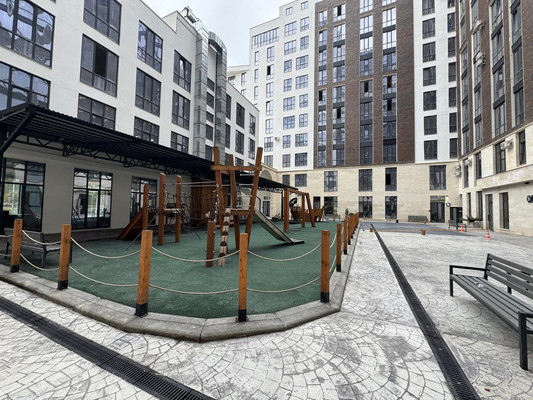 Продам двухкомнатную (2-комн.) квартиру, Кешокова ул, 1, Нальчик г