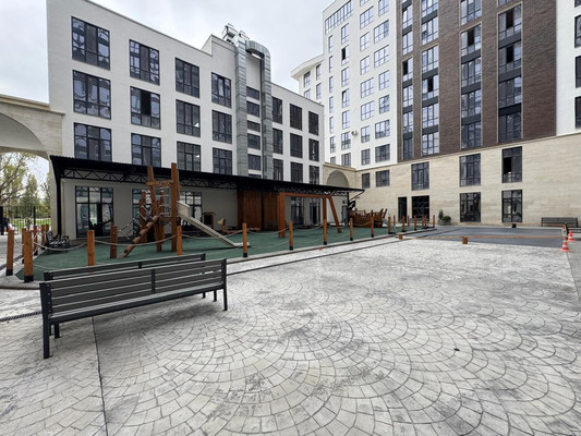 Продам двухкомнатную (2-комн.) квартиру, Кешокова ул, 1, Нальчик г