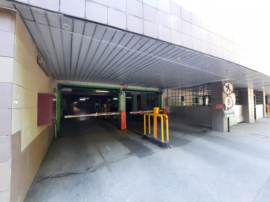 Продам машиноместо 16,6 м2, Маломосковская ул, 21к5, Москва г