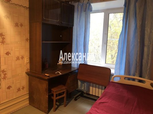 Продам двухкомнатную (2-комн.) квартиру, Юбилейная ул, 2, Кузнечное гп