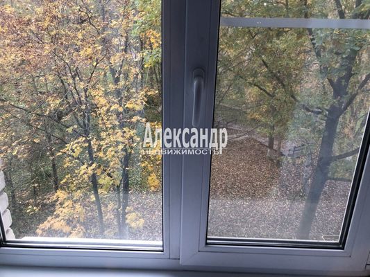 Продам двухкомнатную (2-комн.) квартиру, Юбилейная ул, 2, Кузнечное гп