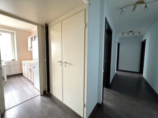 Продам трехкомнатную (3-комн.) квартиру, Академика Волгина ул, 3, Москва г
